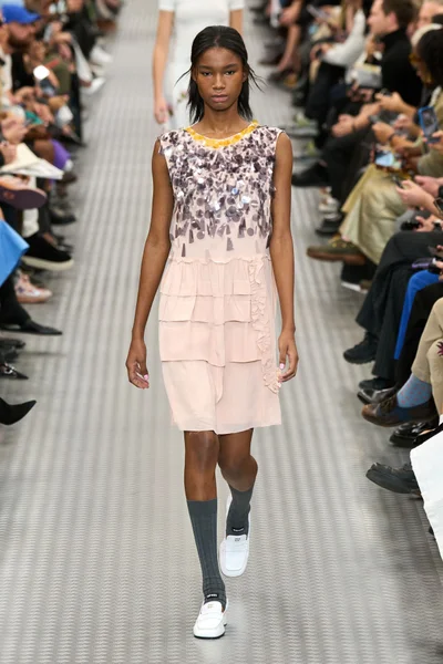 Look 45